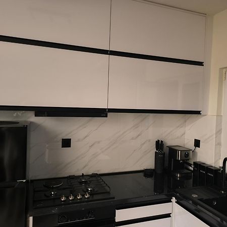 Apartman Rex Svinisce Eksteriør billede