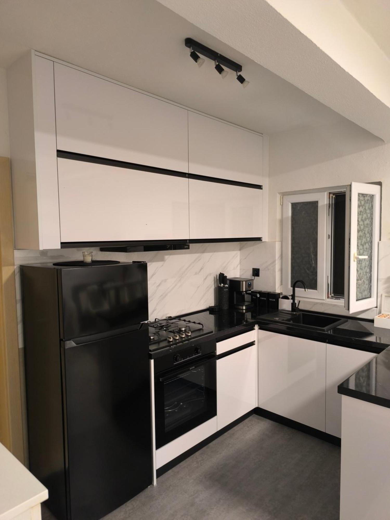 Apartman Rex Svinisce Eksteriør billede